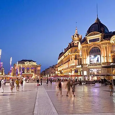 Opera Comedie Parking Gratuit * Μονπελιέ